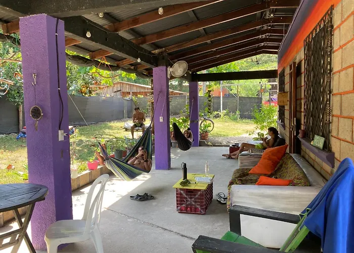 Pensión Passiflora Backpackers Sámara